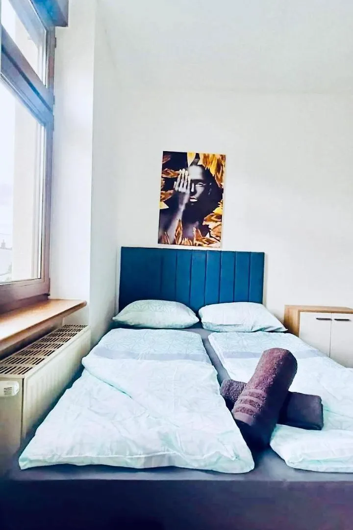 شقة Spacious 4Br Apt, Up To 15P 15Min To Danube River فيينا