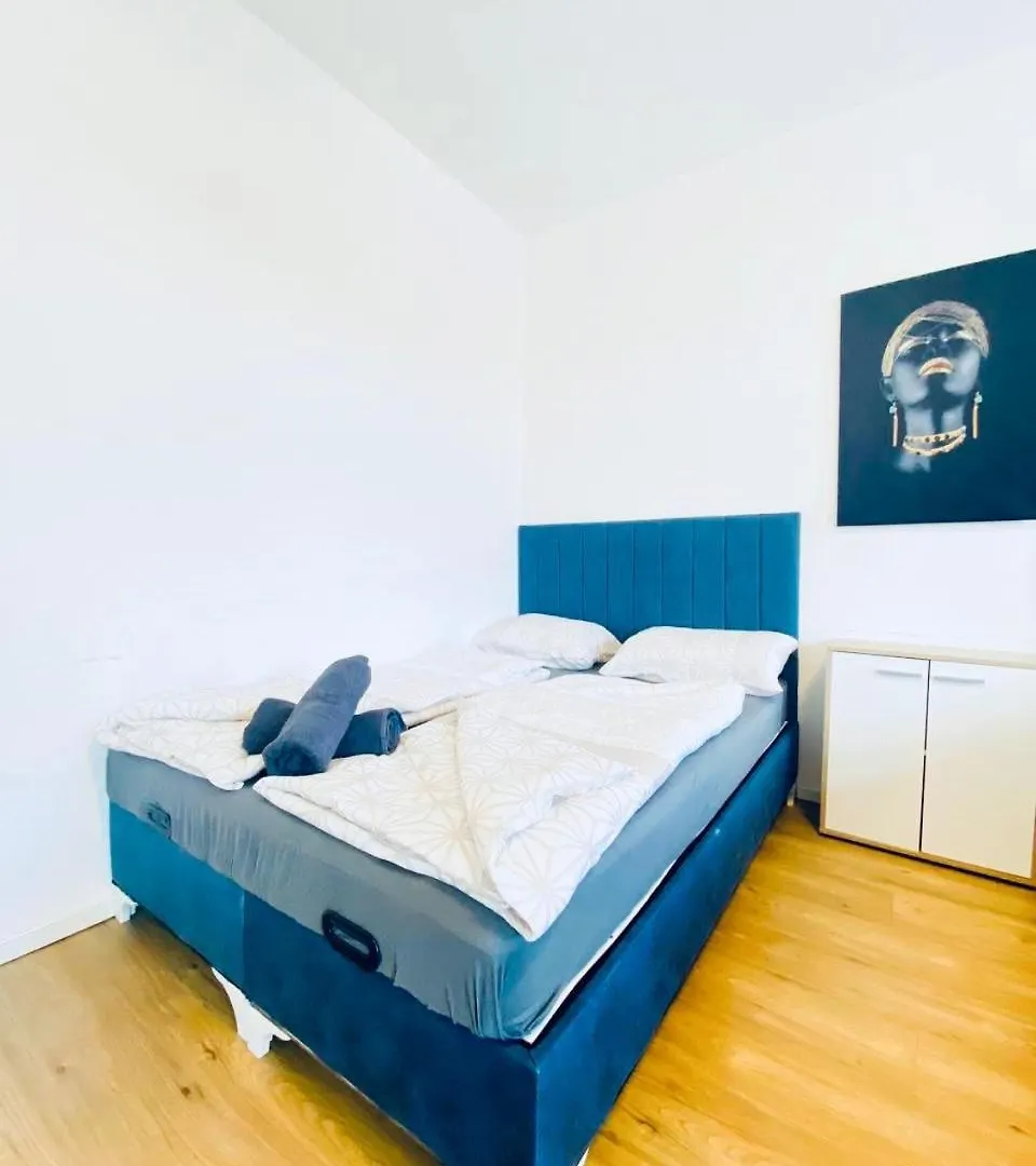 شقة Spacious 4Br Apt, Up To 15P 15Min To Danube River فيينا