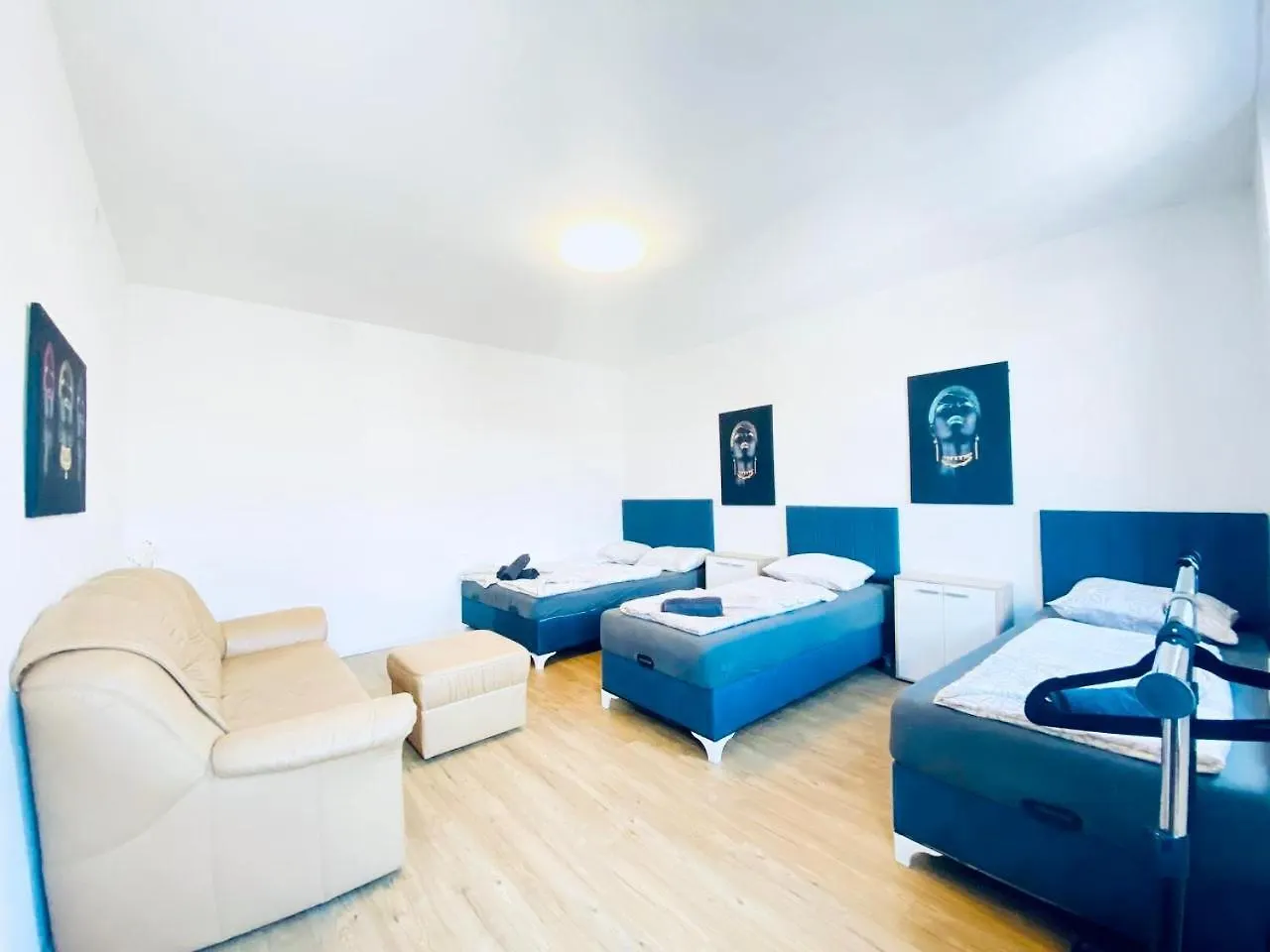شقة Spacious 4Br Apt, Up To 15P 15Min To Danube River فيينا 0*,  النمسا