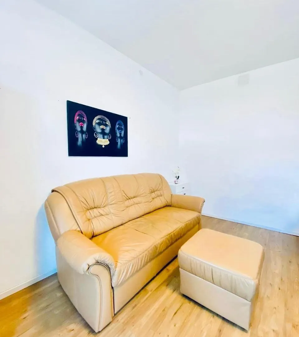 شقة Spacious 4Br Apt, Up To 15P 15Min To Danube River فيينا